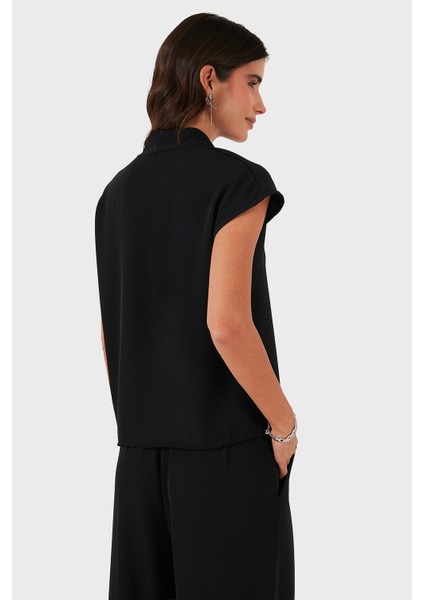 Via Dante Relaxed Fit V Yaka Kısa Kollu Bluz Bayan Bluz 268755088 modelleri