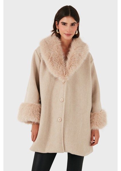 Via Dante Oversize Fit Şal Yaka Kürk Detaylı Astarlı Mont Bayan Mont 690852 fırsatları