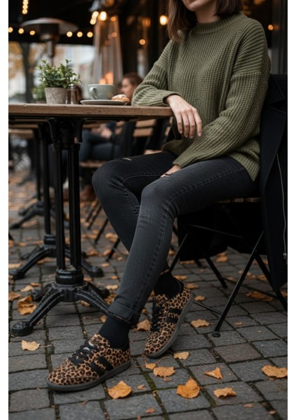 Leopard Garantili Kadın Ortopedik Günlük Bağcıklı Yürüyüş Leopar Desenli Sneaker Spor Ayakkabı