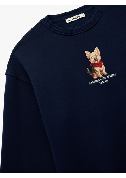 Uzun Kollu Bisiklet Yaka Köpek Baskılı Oversize Sweatshirt modelleri