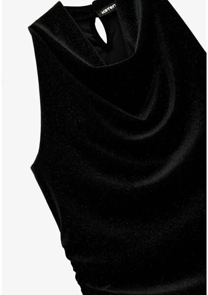 Slim Fit Kolsuz Degaje Yaka Simli Kadife Bluz modelleri