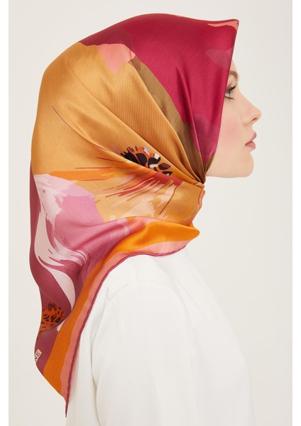 Obje Desenli Sura Ipek Eşarp fiyatları