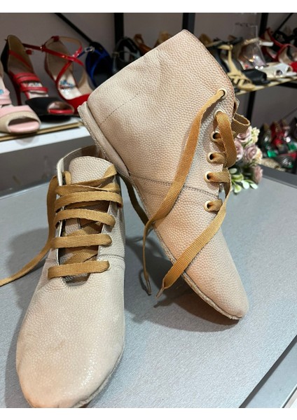 Sütlü Kahve Rengi Deri Dans Botu- Bağcıklı-Süet Taban - Tüm Danslar Için Uygundur.