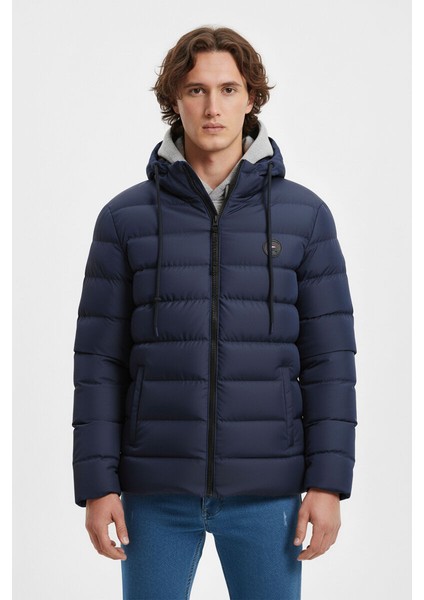 İçi Astarlı Su ve Rüzgar Geçirmez Cepli Kapüşonlu Erkek Mont