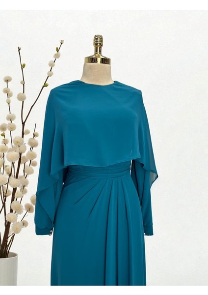 Tesettür Pelerinli Abiye fiyatları