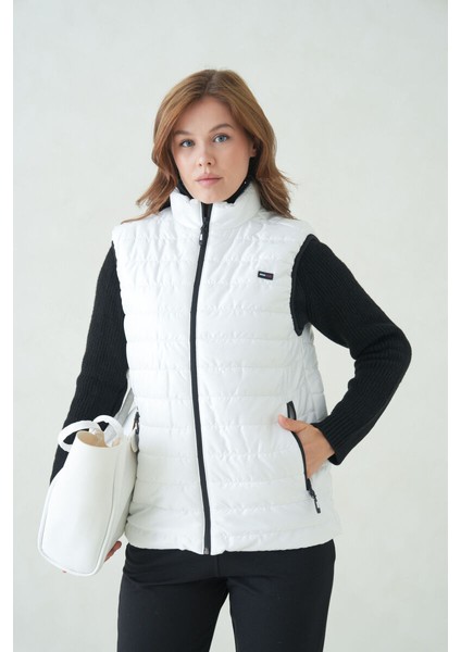 İçi Astarlı Su ve Rüzgar Geçirmez Cepli Kadın Yelek