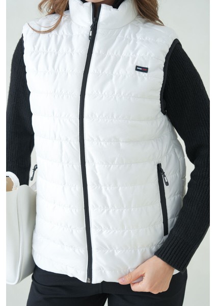 İçi Astarlı Su ve Rüzgar Geçirmez Cepli Kadın Yelek