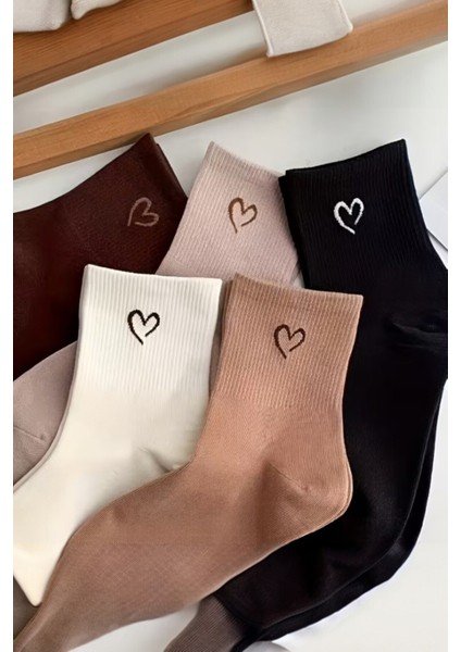 Kadın 5 Çift Premium Kalite Mini Kalp Desenli Günlük Kullanım Sevimli Kolej Çorabı
