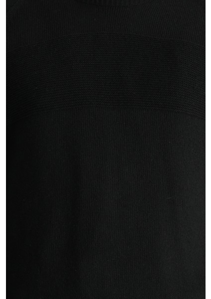 Bisiklet Yaka Slim Fit Dar Kesim Dikişsiz Desenli Yünlü Triko Kazak