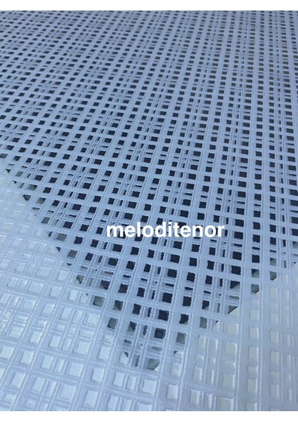 Şeffaf Kaplama Hasır Lüks Kareli File Kaymaz Pvc Muşamba Masa Örtüsü fiyatları