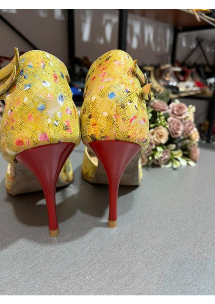“yellow Art” Bilekten Çift Atkılı Sarı 8,5 cm 11 Pont Kapalı Topuk Tango, Dans ve Salon Ayakkabısı indirimleri
