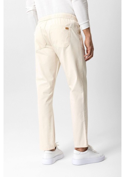 Ekru Relaxed Fit Yan Cepli %100 Pamuk Beli Bağlamalı Denim Pantolon