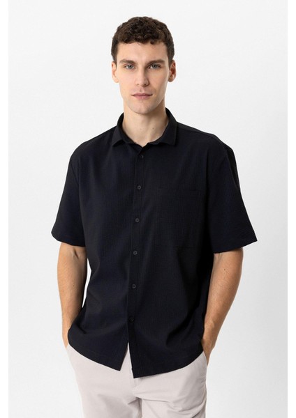 Siyah Relaxed Fit Küba Yaka Kısa Kollu Gömlek