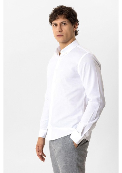 Beyaz Slim Fit Armürlü %100 Pamuk Gömlek modelleri