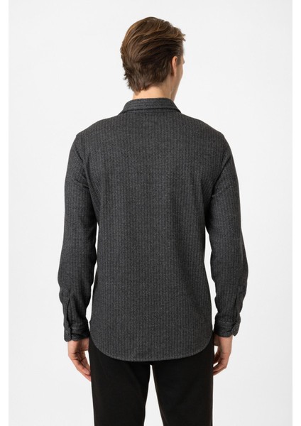 Siyah Regular Fit Cepli Desenli Örme Gömlek indirimleri