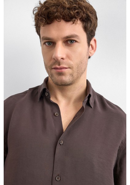 Kahve Normal Yaka Gömlek