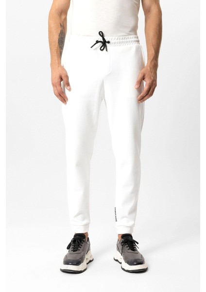 Beyaz Regular Fit Pamuklu Beli Bağlamalı Jogger Pantolon