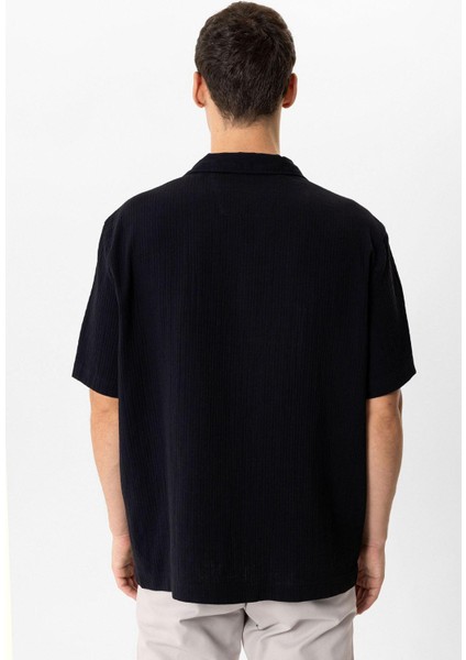 Siyah Relaxed Fit Küba Yaka Kısa Kollu Gömlek indirimleri