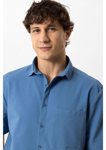 Lacivert Relaxed Fit Küba Yaka Kısa Kollu Gömlek fırsatları