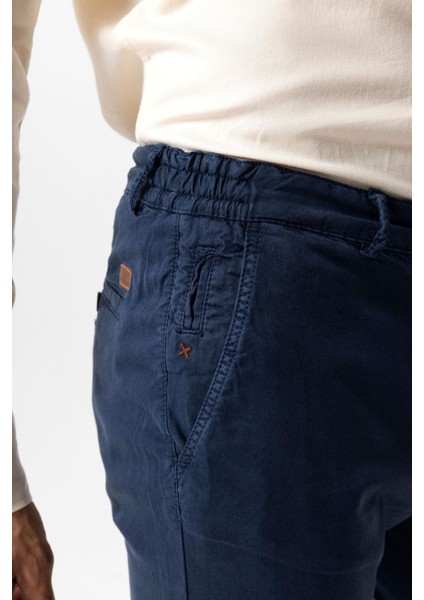 Lacivert Slim Fit Pamuklu Beli Bağcıklı Yan Cep Chino Pantolon fırsatları