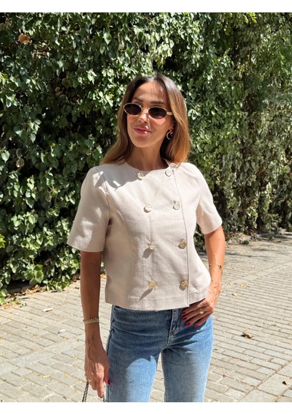 Kadın Gold Düğme Crop Bej Keten Ceket
