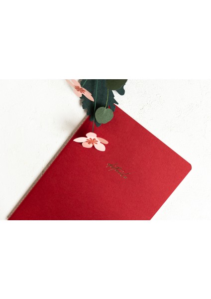 Details Kırmızı Noktalı Not Defteri