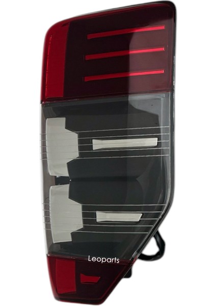 Mitsubishi L200 Stop Lambası Sağ (Ledsiz) 2019-2021 8330B210 fiyatları