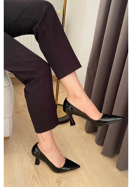 Kadın Samba Siyah Rugan 7 cm Ince Topuklu Stiletto modelleri