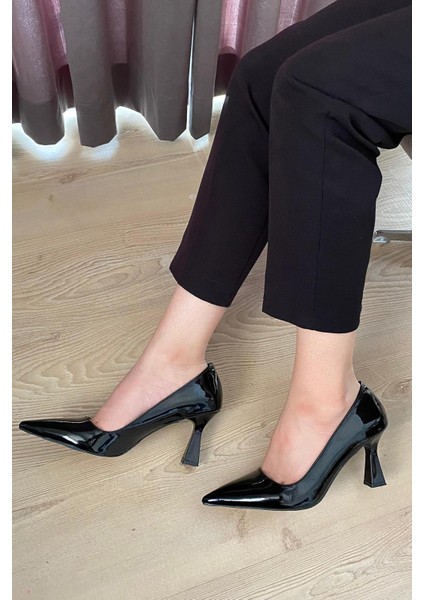 Kadın Samba Siyah Rugan 7 cm Ince Topuklu Stiletto