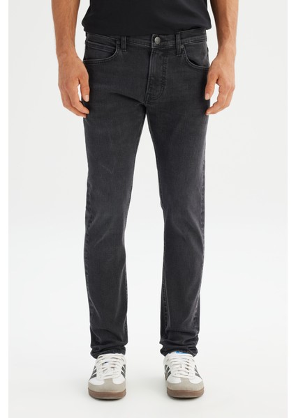 Luke Pamuklu Slim Tapered Fit Düşük Bel Dar Paça Jeans Erkek Kot Pantolon ML719IZHL 001 fiyatları