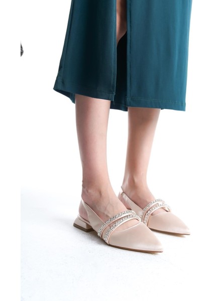 Kadın Linda Krem Saten Iki Sıra Taşlı Arkası Acık 2 cm Topuklu Sivri Burun Babet modelleri