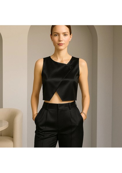 Asimetrik Saten Büstiyer Gold Düğmeli Crop Model Sade Şık Büsiyer