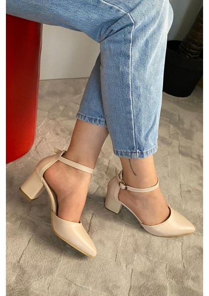 Kadın Gaya Krem Cilt 6 cm Topuklu Bilekten Bağlamalı Yanları Acık Ayakkabı