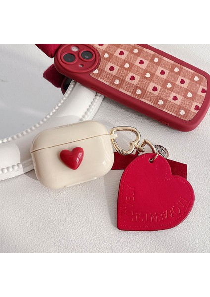Airpods Pro 3. Nesil Uyumlu Kırmızı Kalp Desen Silikon Koruma Kılıf ( 2025 )