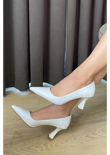 Kadın Samba Beyaz Rugan 7 cm Stiletto modelleri