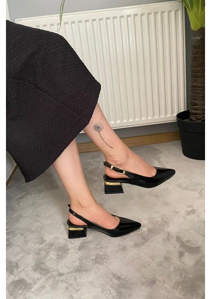 Kadın Karmi Siyah Rugan Arkası Acık Sivri Burun 4 cm Kalın Topuklu Ayakkabı modelleri