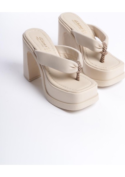 Kadın Geyala Bej Parmak Arası (12 cm ) Platform Topuklu Terlik fırsatları