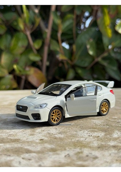 Subaru Impreza Koleksiyon Metal Araba 12CM Lüks Araba Beyaz Oyuncak Araba Model Araba