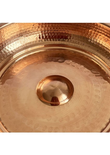 Beyaz Anadolu Bakır Hamam Tası, Geleneksel El Işçiliği, Şık ve Dayanıklı Tasarım