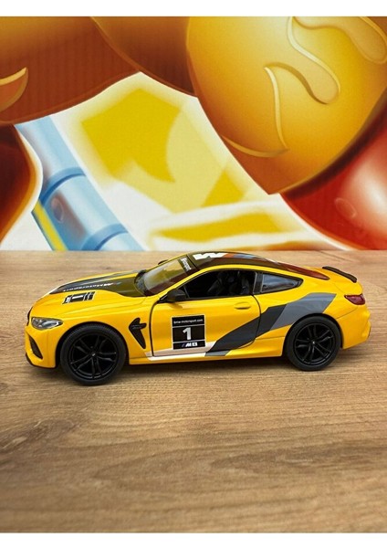 Bmw M8 Coupe Diecast Araba Kapıları Açılır Çek Bırak Bmw Model Araba 12CM fiyatları