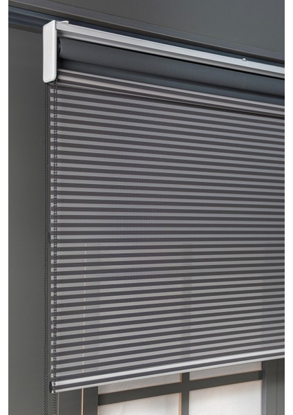 Bizden Perde Çift Mekanizmalı Antrasit Jaluzi Görünümlü Tül ve Stor Güneşlik Perdeler