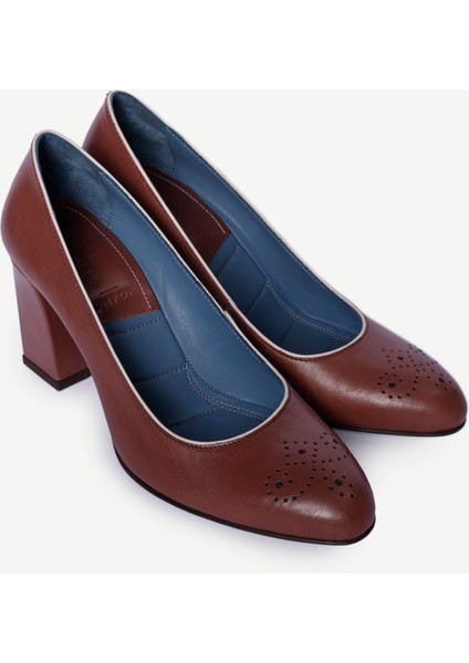 Özel Üretim Yumuşak Deri Topuklu Ayakkabı