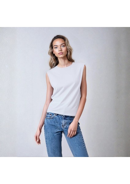 Beyaz Kadın T-Shirt, Kolsuz Vatkalı T-Shirt, Beyaz T-Shirt, Beyaz Vatkalı Bluz