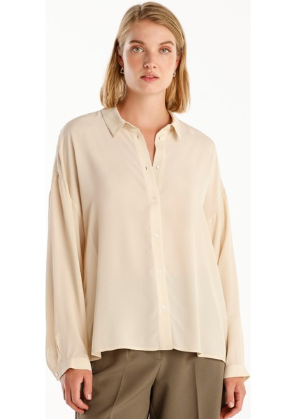 Geniş Manşetli Gömlek