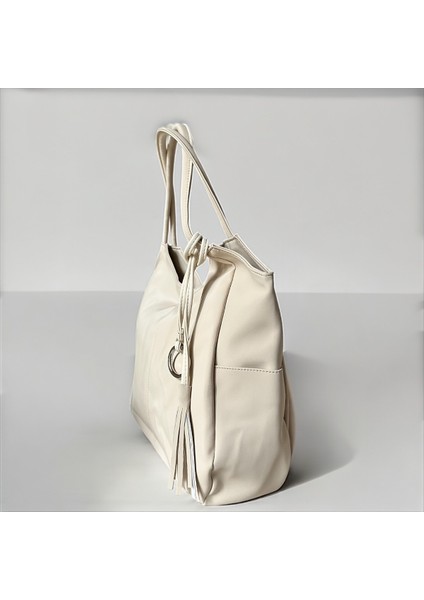 Paraşüt Kumaş Kadın Omuz Çantası – Frezya Model – Astarlı – Fermuarlı – 43X36X8 cm – Latte / Açık Krem / Siyah modelleri