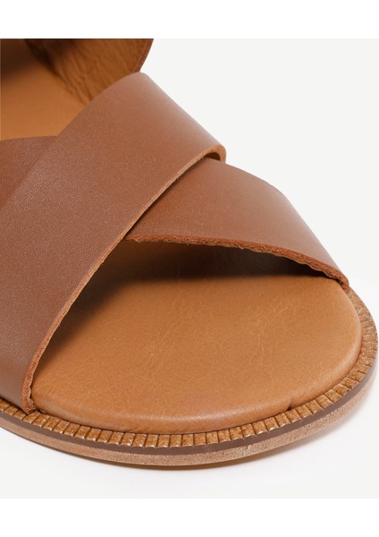 Çapraz Deri Sandalet