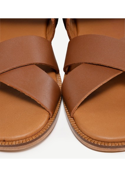 Çapraz Deri Sandalet