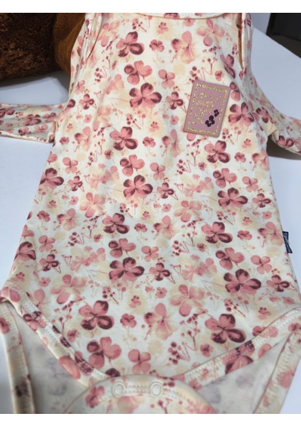 Erkek-Kız Bebek Omuz Genişletmeli Çıtçıtlı Body Pijama Bere Takımı, %100 Pamuk , 3-6-9 Ay modelleri