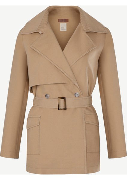 Kelebek Yaka Rüzgarlıklı Kısa Pardösü