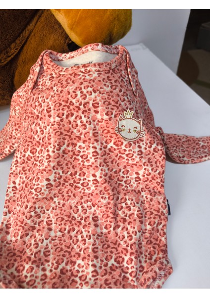 Erkek-Kız Bebek Omuz Genişletmeli Çıtçıtlı Body Pijama Bere Takımı, %100 Pamuk , 3-6-9 Ay modelleri